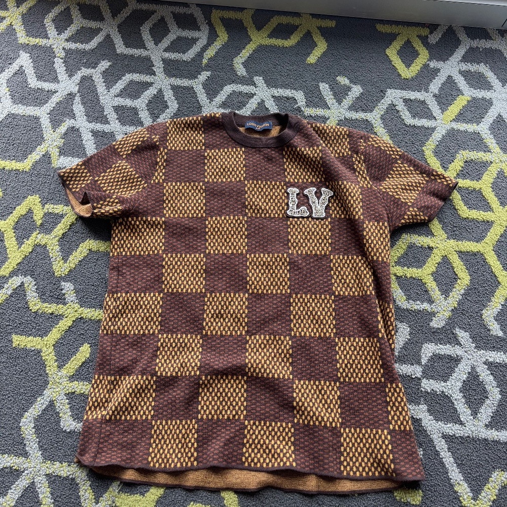LV Checkered Brown Embroidered T shirt - Large